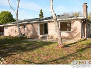 148 Pleasant Lake Dr, Waterford, MI 48327