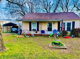 312 Drivers Ln, Mayfield, KY 42066