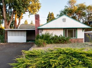2226 Oregon Ave, Klamath Falls, OR 97601