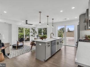 1201 N Quinn St #301, Arlington, VA 22209