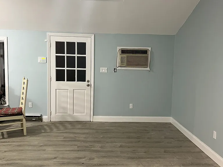 8 Cardinal Ct #1 — Photo 13