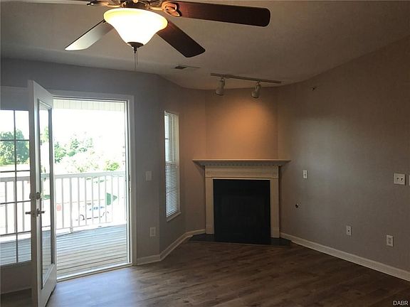 5th image of 3752 Grant Ave APT X