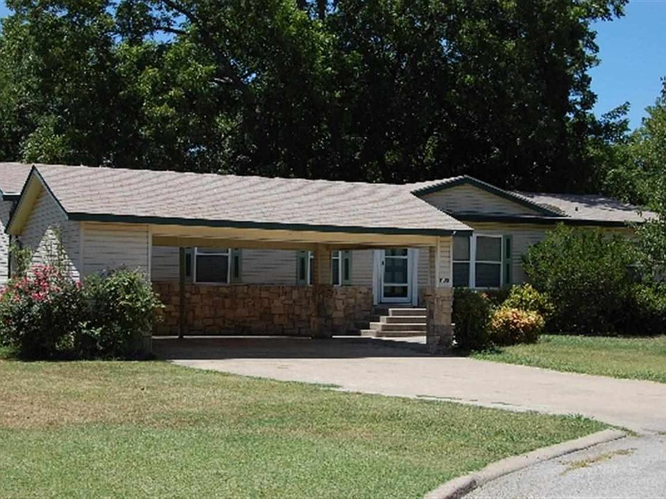 1st image of 1103 Country Wood Dr