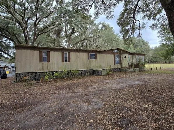 9046 SE 12th Dr, Webster, FL 33597