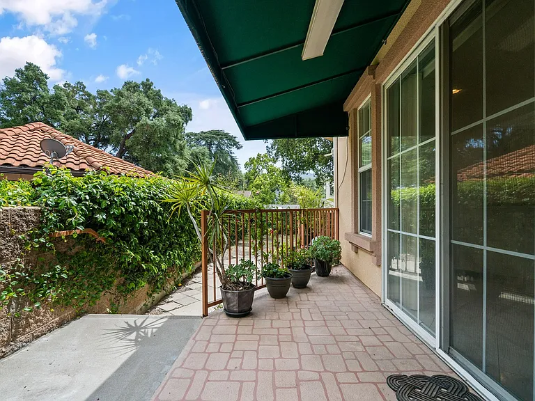 3960 Pennsylvania Ave #108 — Photo 17