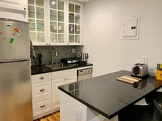 Rented by Living New York