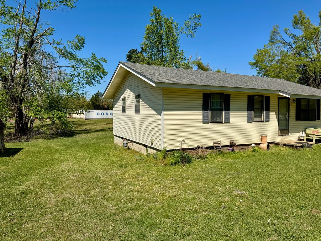 Apartment in Booneville, Sunflower - View 4