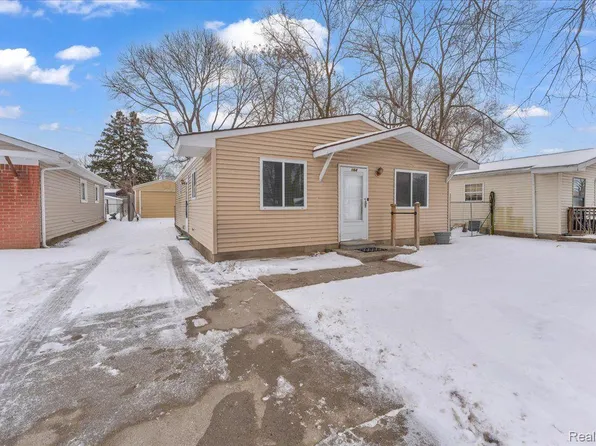164 W Mansfield Ave, Pontiac, MI 48340