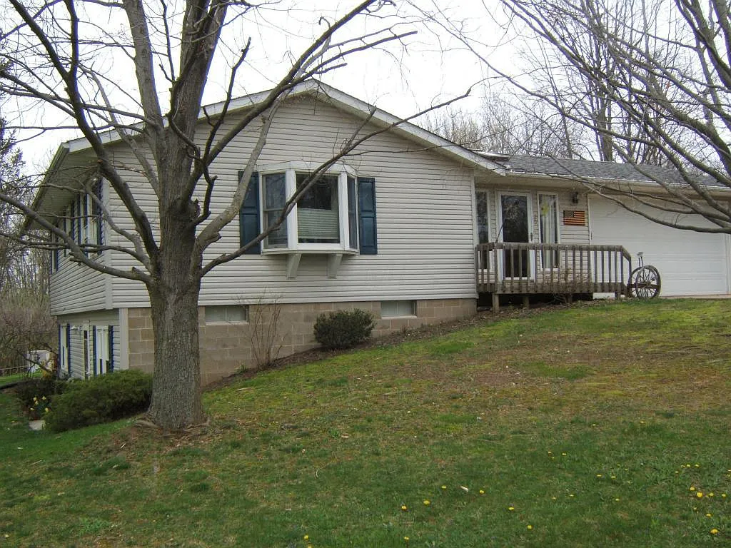 20 McIntosh Ct photo 1
