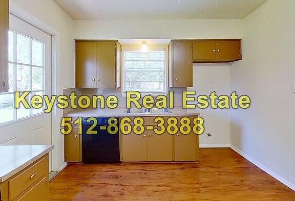 4th image of 1209 Westcott Dr #A