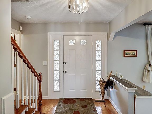 5th image of 9995 Hounsdale Dr