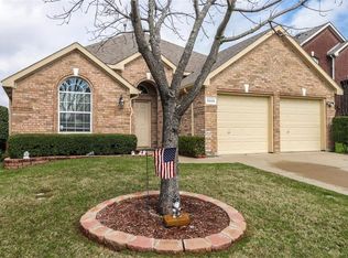 9509 Links Fairway Dr, Rowlett, TX