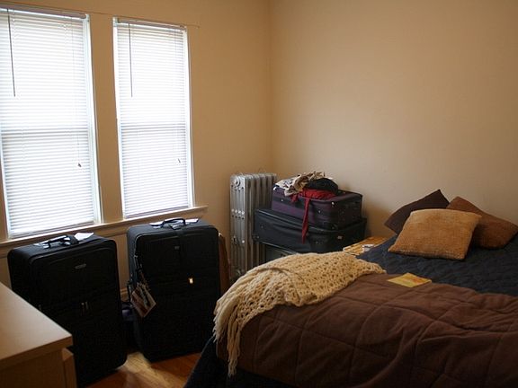 2nd image of 5635 W Wellington Ave #3