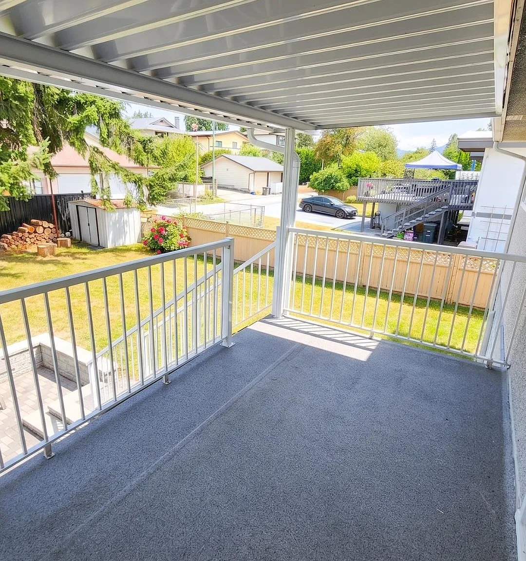 2 bed, 900 sqft, $2,100 — Photo 4