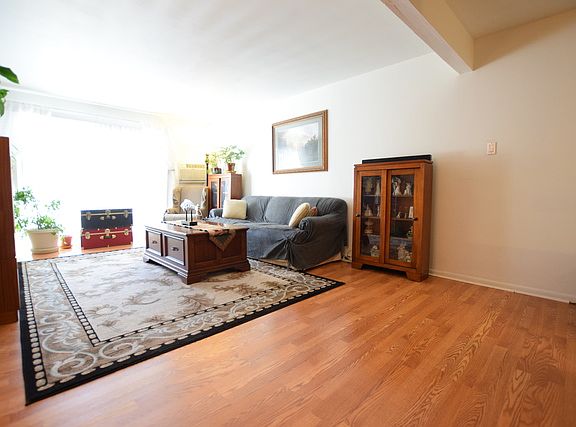 3rd image of 8000 Archer Ave APT 219