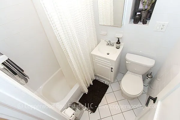 Rented by Copperwood Real Estate | media 42