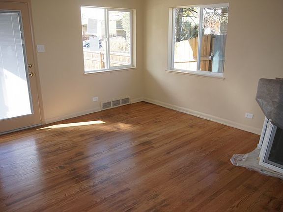 3rd image of 2228 Ames St #0