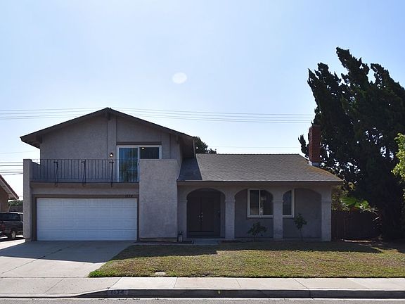 2nd image of 1134 N Gracia St