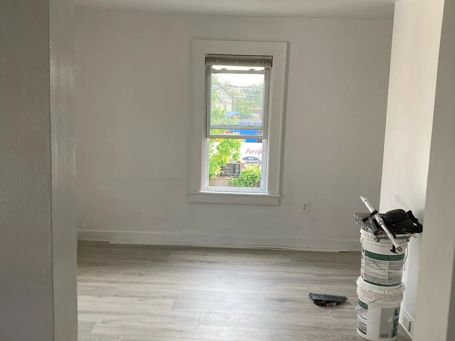 61 Trowel St — Photo 4