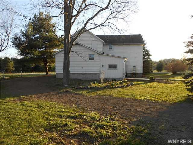 2nd image of 7578 Centerville Rd