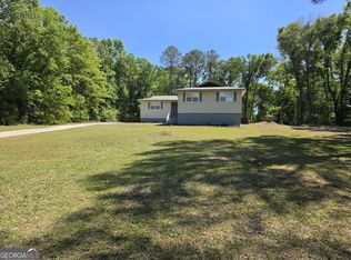 565 Dennard Rd, Dry Branch, GA