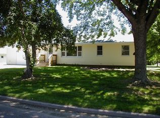 272 Linden Rd, Prescott, WI 54021