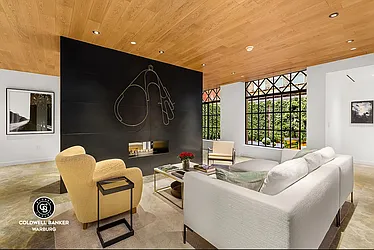 Sold by Coldwell Banker Warburg