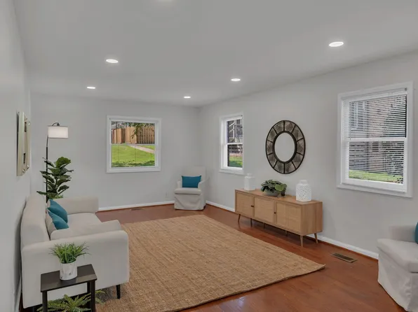 5025 Hillsboro Pike APT 14Q, Nashville, TN 37215