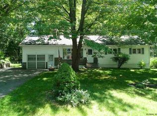 3 Dahlem Blvd, Schenectady, NY 12309