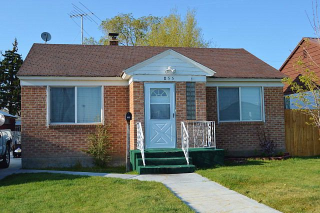 1st image of 855 E 14th St