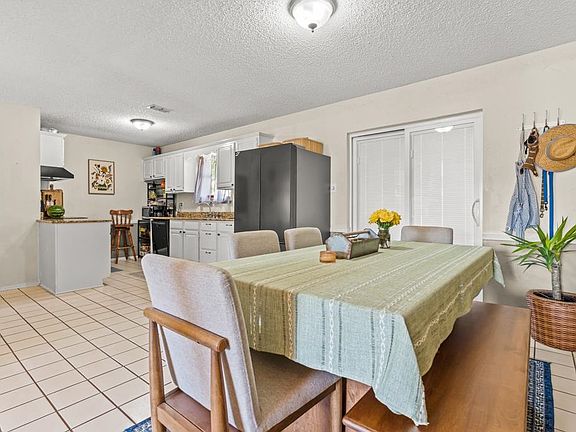 5th image of 3704 Dowell Dr