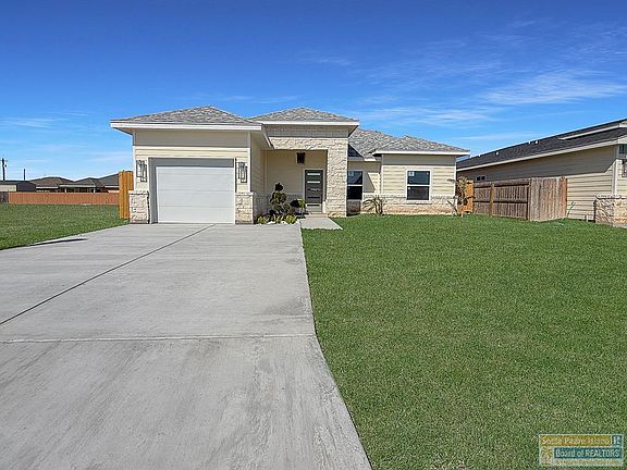 2nd image of 2622 Juan Castillo Ave