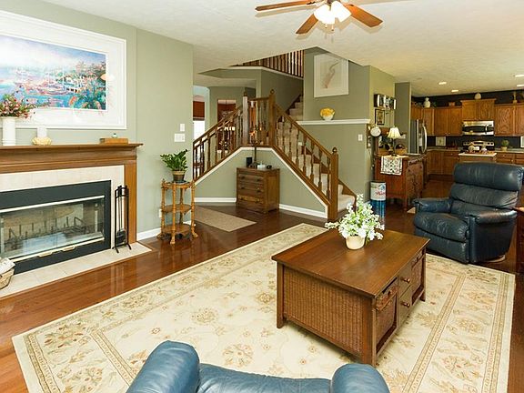 4th image of 15420 Heath Cir
