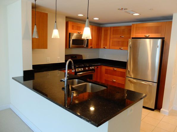 2451 Midtown Ave APT 415