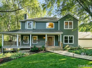 3315 Thorncrest Dr SE, Grand Rapids, MI 49546