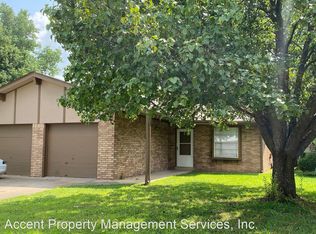 1813 S Oklahoma St, Sapulpa, OK 74066