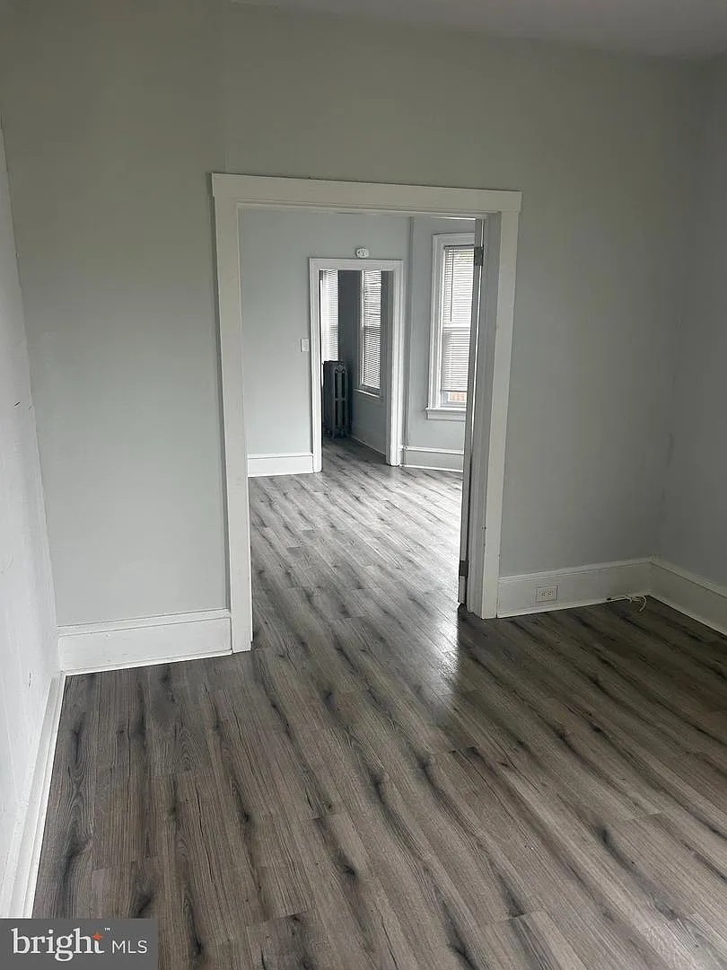 Building Photo - 428 Summit Ave #1A