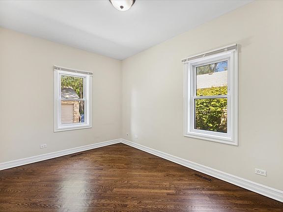 5th image of 1236 Arbor Ave