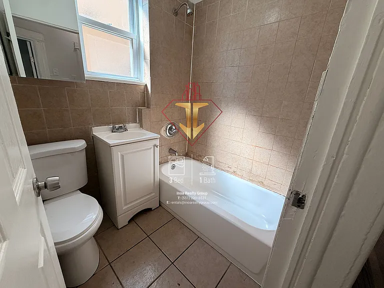 133 Boyd Ave #1A — Photo 3