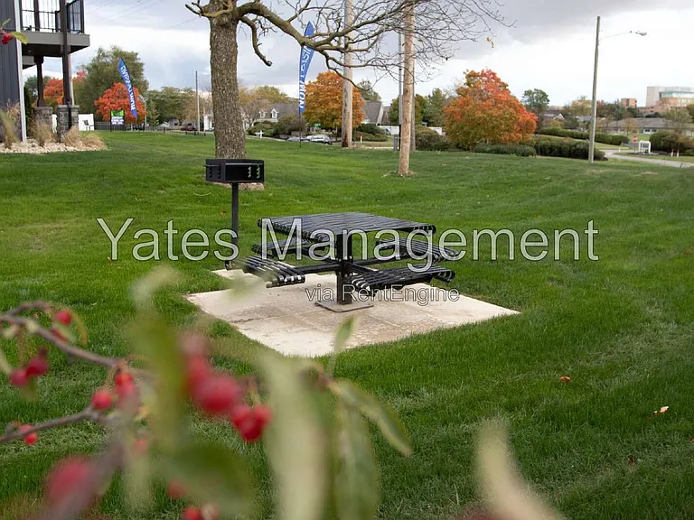 411 W McPherson Ave #203 — Photo 41