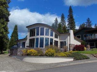 551 E 1st St, Lowell, OR