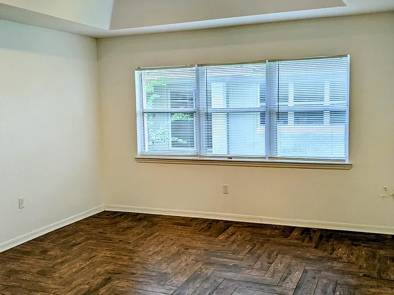 1804 Blue Heron Ln #C — Photo 7