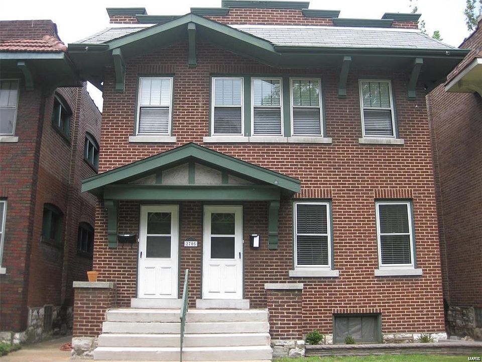 1st image of 2705 S Kingshighway Blvd