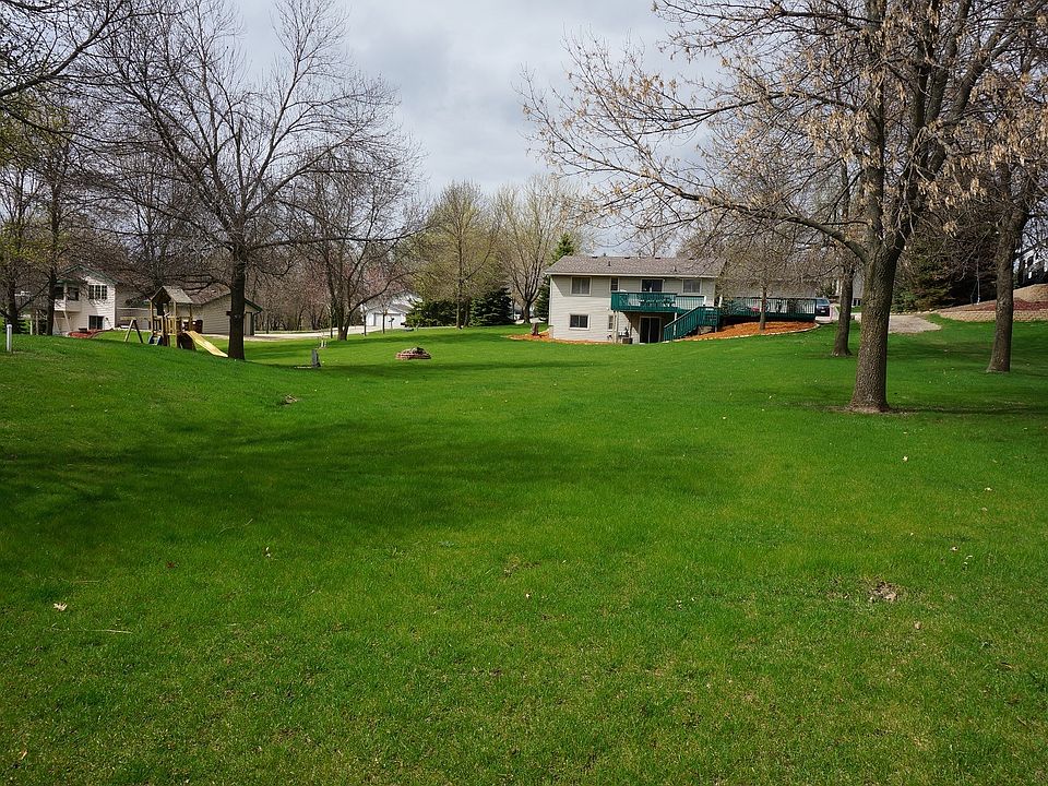 1st image of 720 Rolling Meadows Ln SE