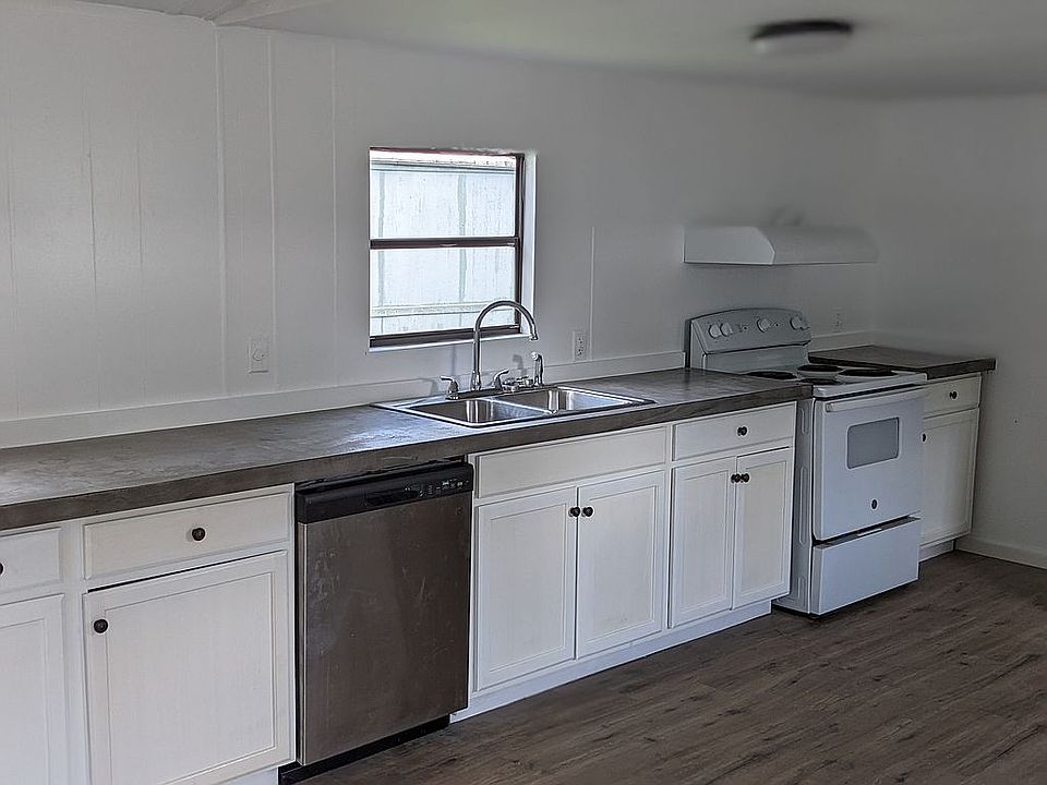 2nd image of 2936 Palzita Ln