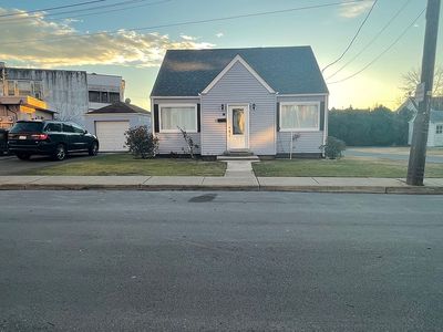 10 Seminary Pl, Forty Fort, PA, 18704