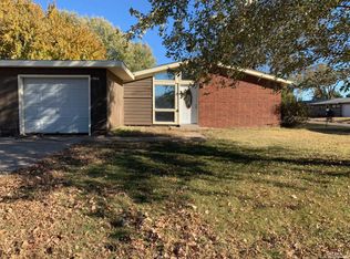 144 Florida Ave, Salina, KS 67401