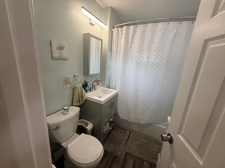 44 Ashland St #2F — Photo 18