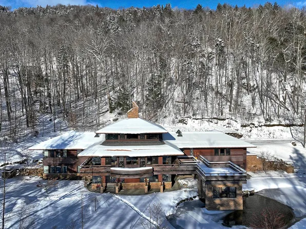 149 Hawk Hollow Lane, Plymouth, VT 05056