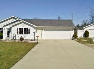 306 Drake Rd, Kendallville, IN 46755